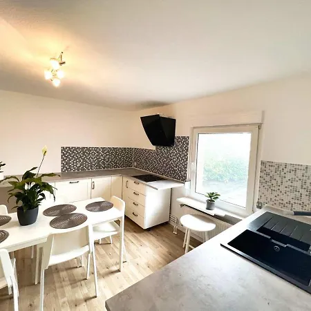 Modern In Апартаменты *